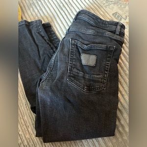Men’s Zara jeans - size 32!
